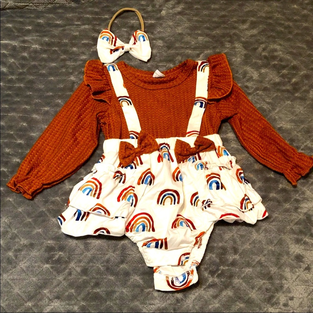 Baby girl Rainbow 2 piece outfit size 9-12 Months
